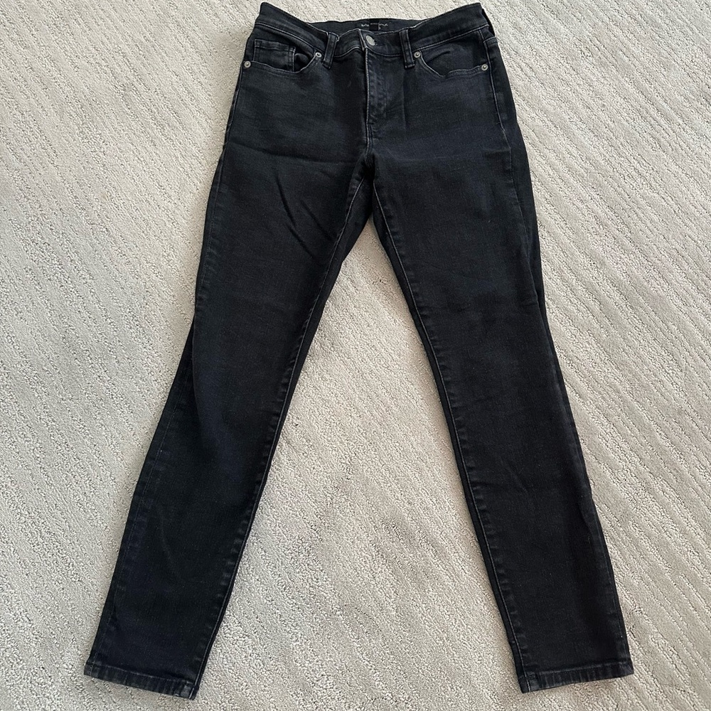 Banana Republic Black Skinny Jeans Modern Fit size 2/26